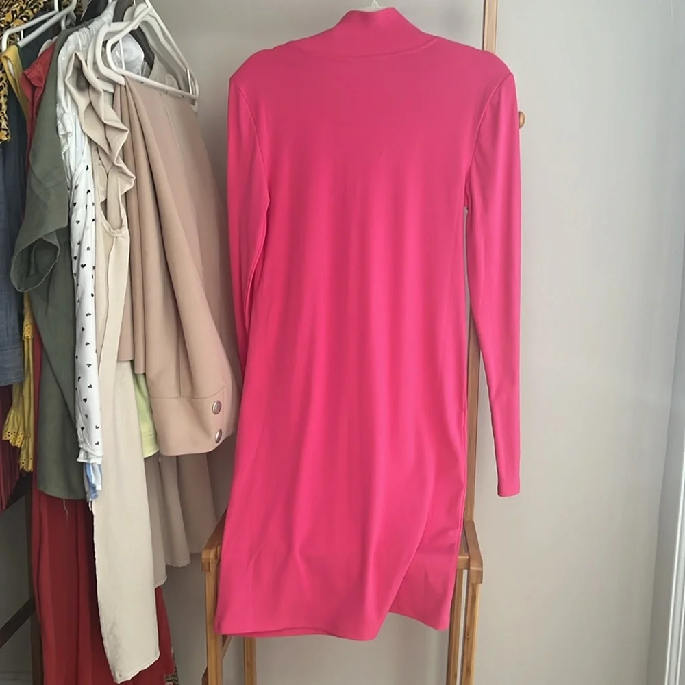 NWOT Steve Madden  sweater dress in pink color - Picture 3 of 5